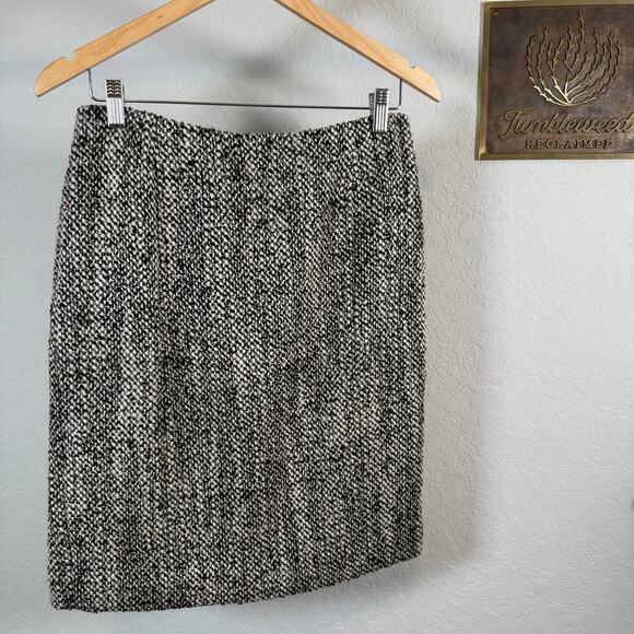 Women's Brooks Brothers Black Cream Tweed Straight Pencil Skirt Size 4 - Picture 8 of 8